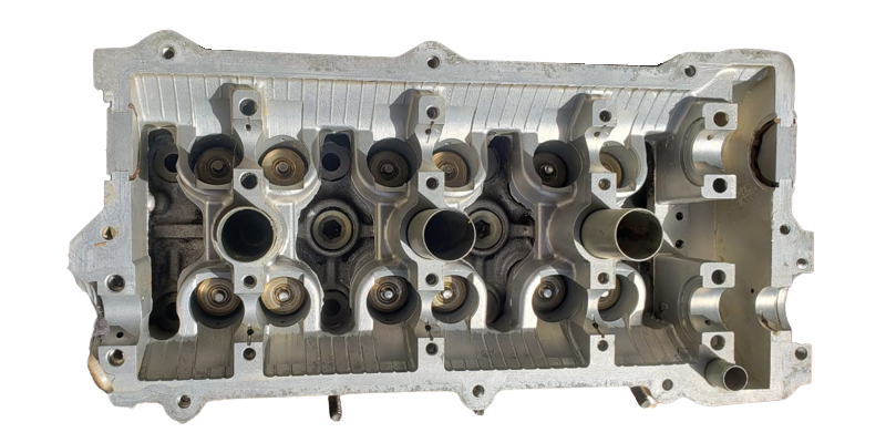 Cylinder head after vapour blasting