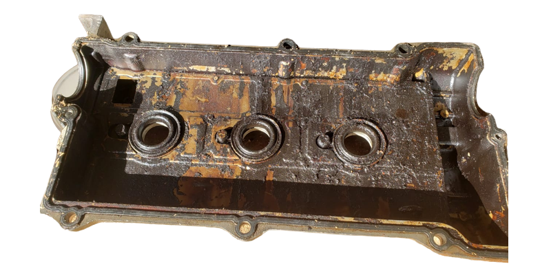 Tappet cover before